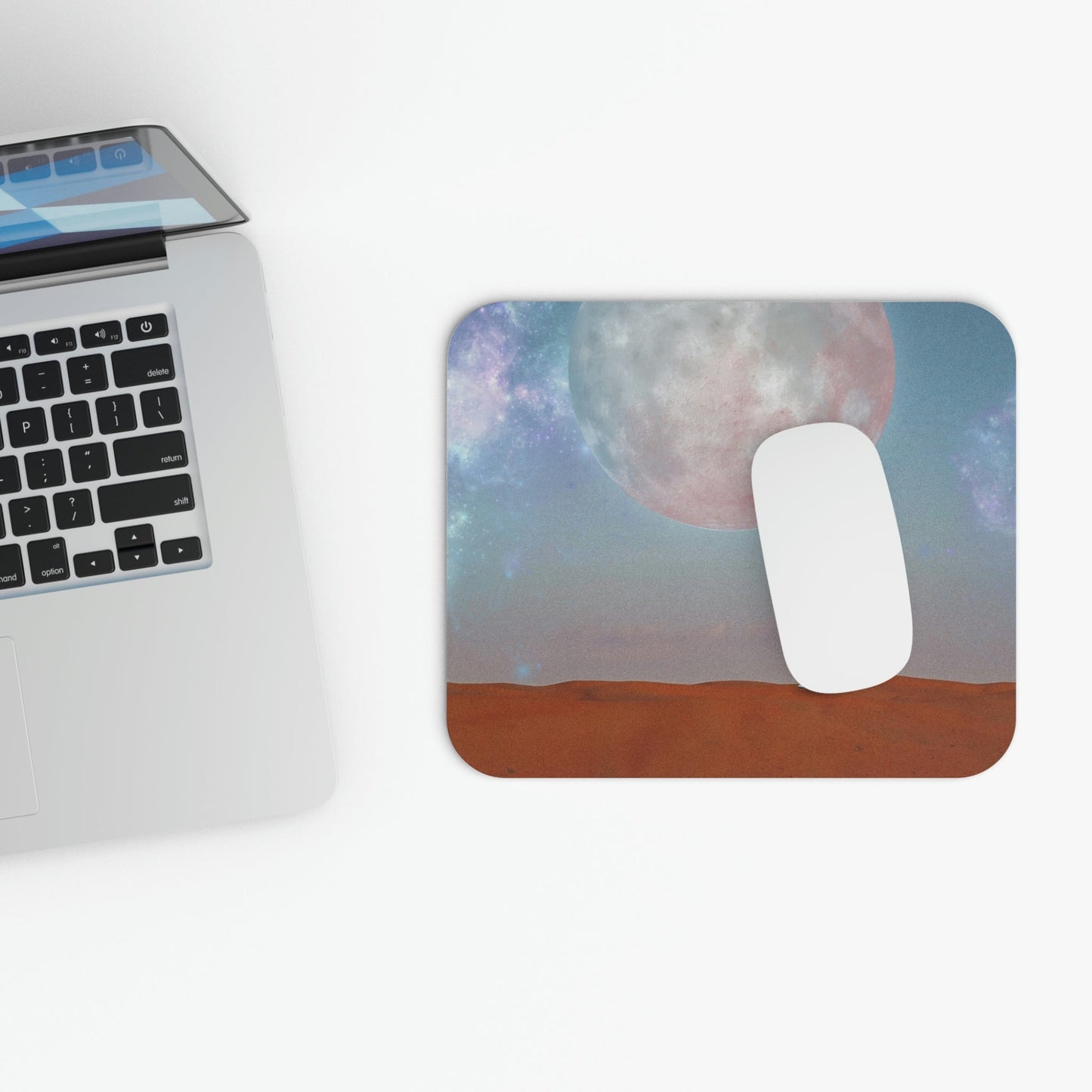 Mouse Pad - Exploring New Worlds with Astronaut on an Uncharted Planet