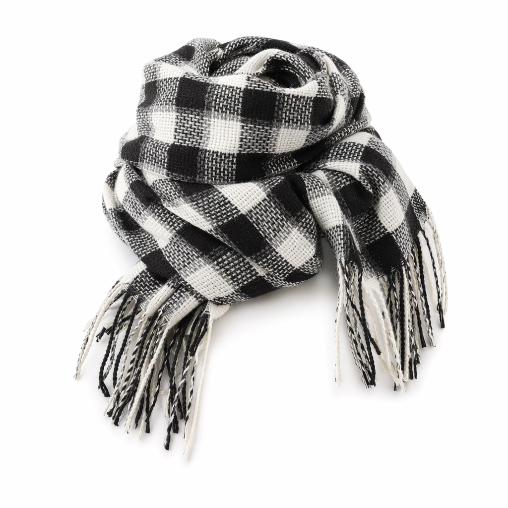 Cozy and Plaid Scarf Black