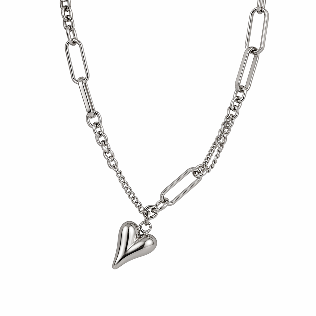 Link Necklace for Women with Heart-Shaped Pendant: Redefining Elegance and Style Silver