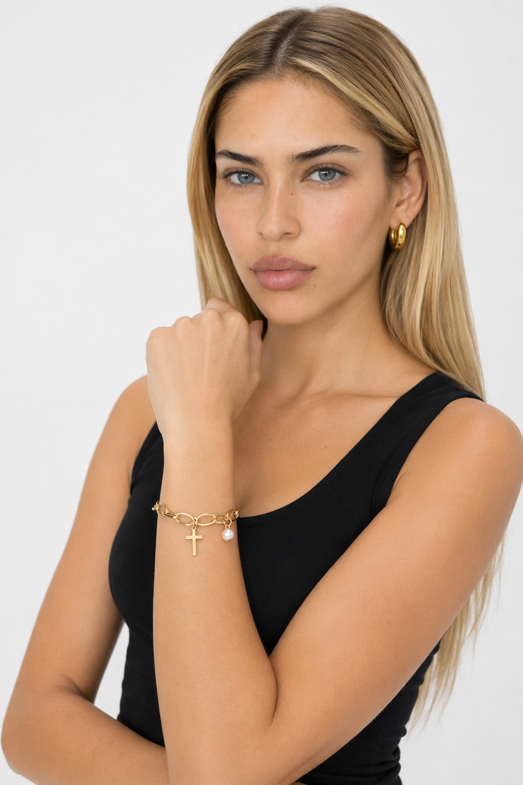 Oval Link Bracelet for Women with Cross Pendant and Imitation Pearl Default