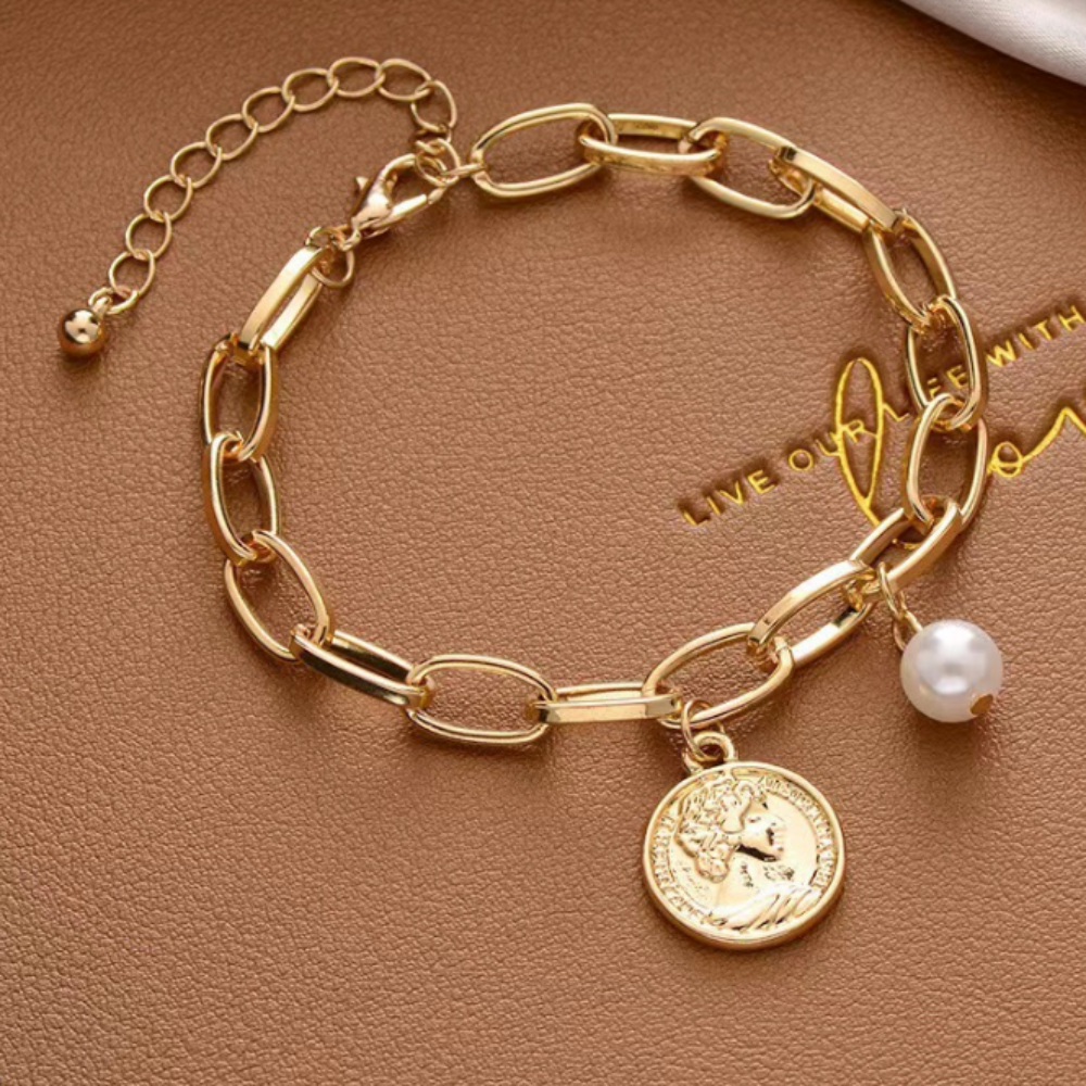 Pearl-adorned Oval Chain Bracelet with Coin Pendant for Women