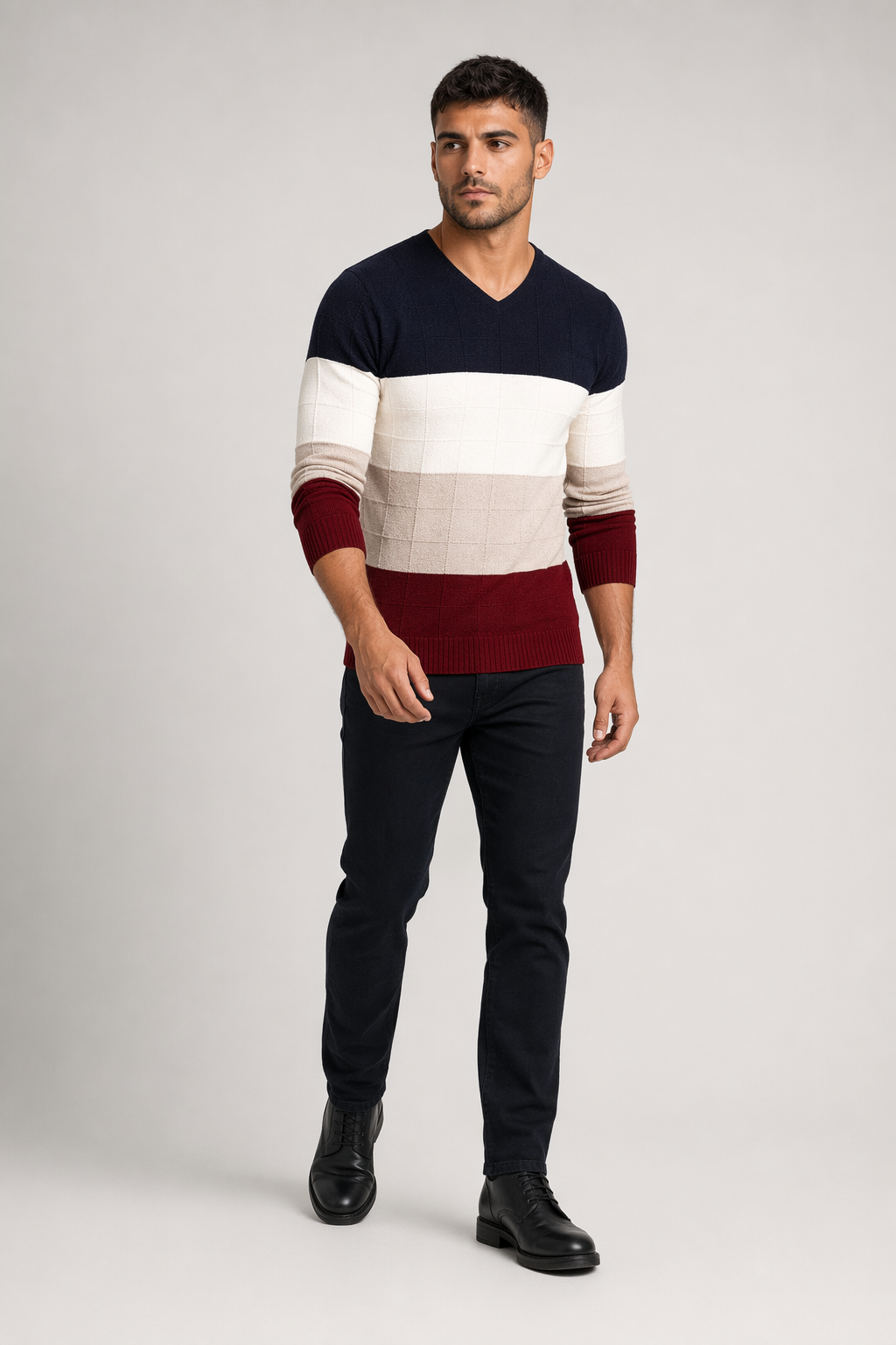 Color Block Sweater for Men with a V-Neck Navy