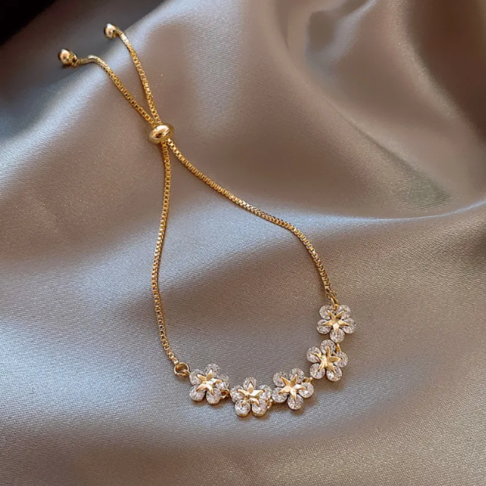 Shimmering Rhinestone Flower Bracelet with Floral Design