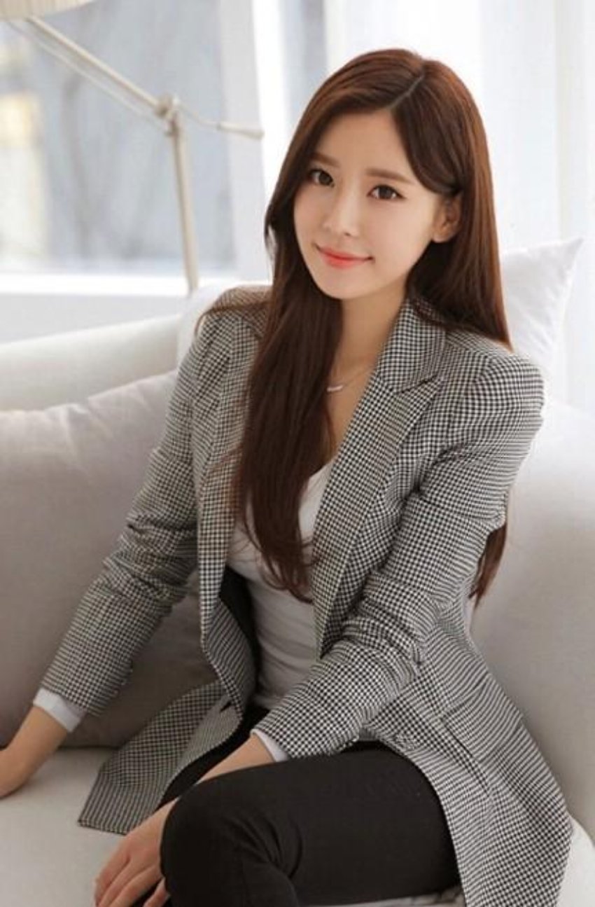 Checkered Blazer for Women with a Slim Fit Cut