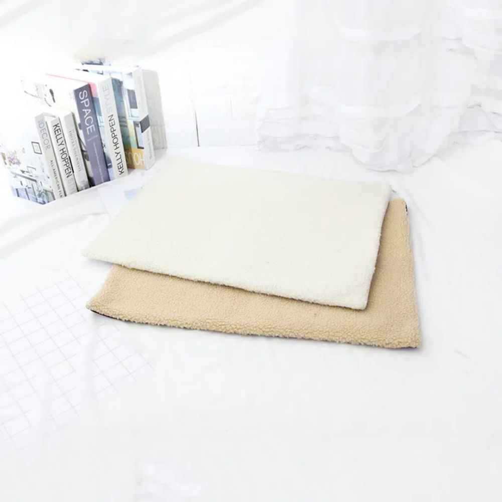 Self-Heating Cozy Pet Blanket
