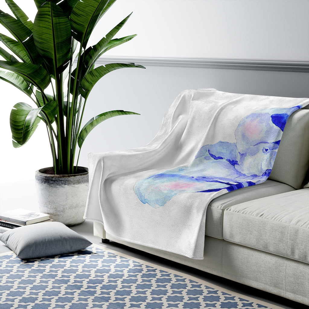 Auspicious Elephant Plush Velveteen Blanket for Mothers and Babies