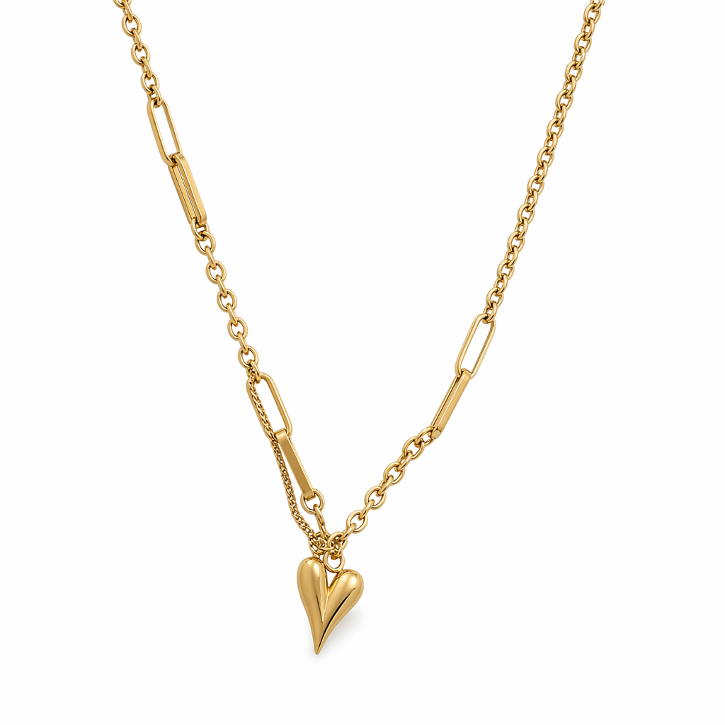 Link Necklace for Women with Heart-Shaped Pendant: Redefining Elegance and Style Gold