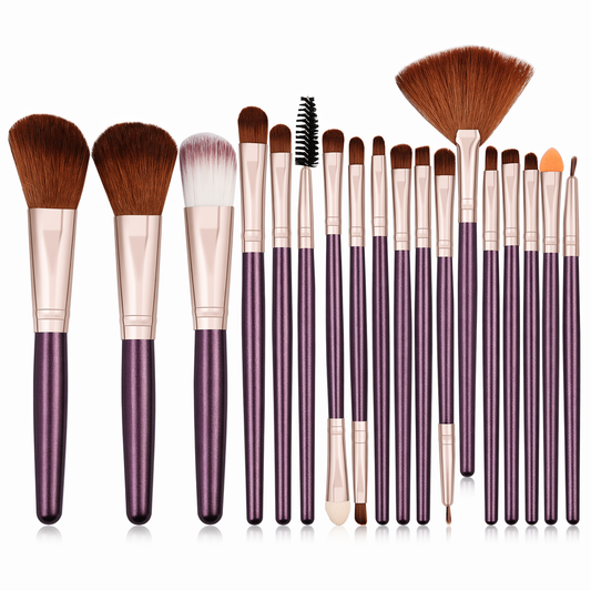 18-Piece Shimmering Makeup Brush Collection Default