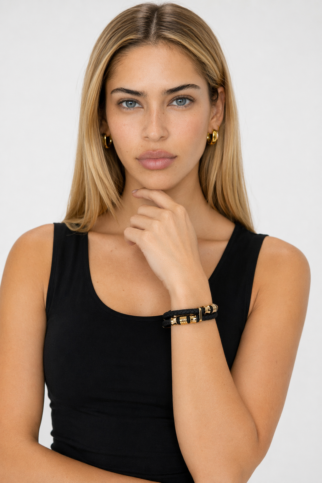 Braided Charm Bracelet Made from Vegan Leather 15