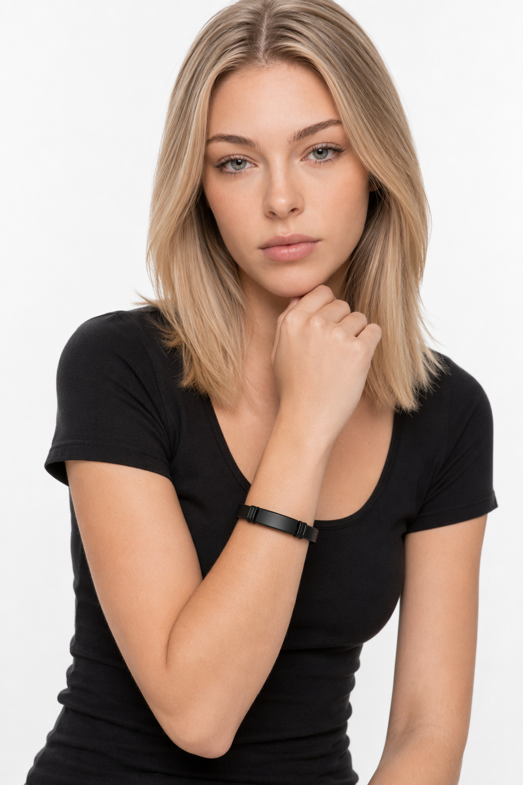 Braided Charm Bracelet Made from Vegan Leather 3