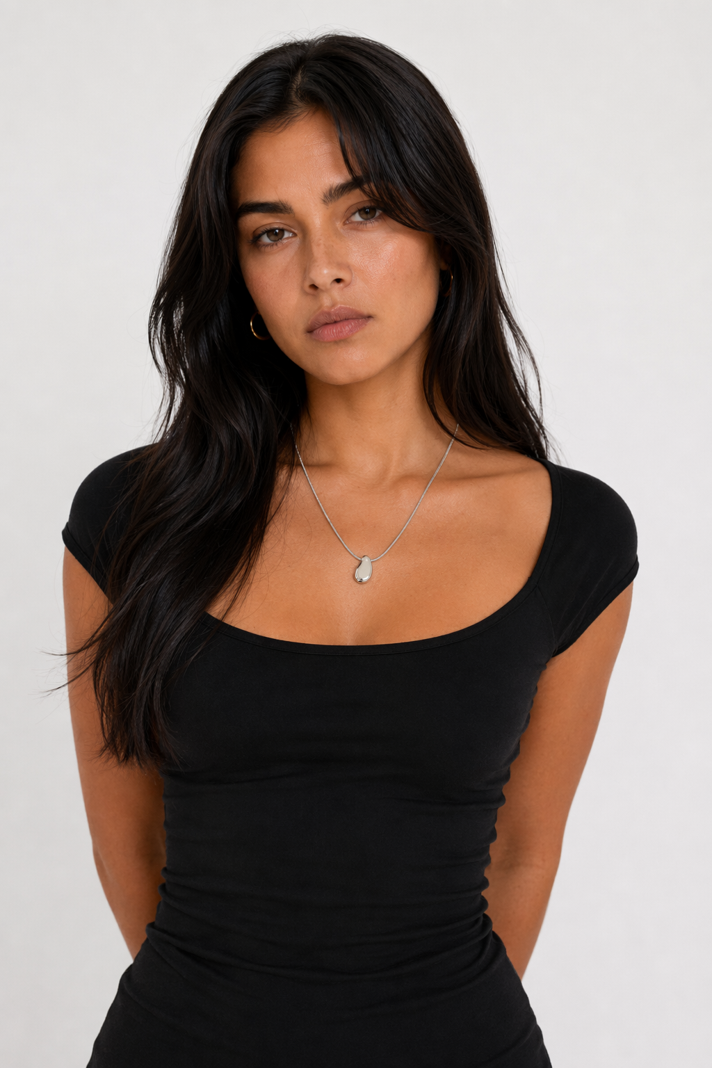 Bean Pendant Necklace for Women Silver