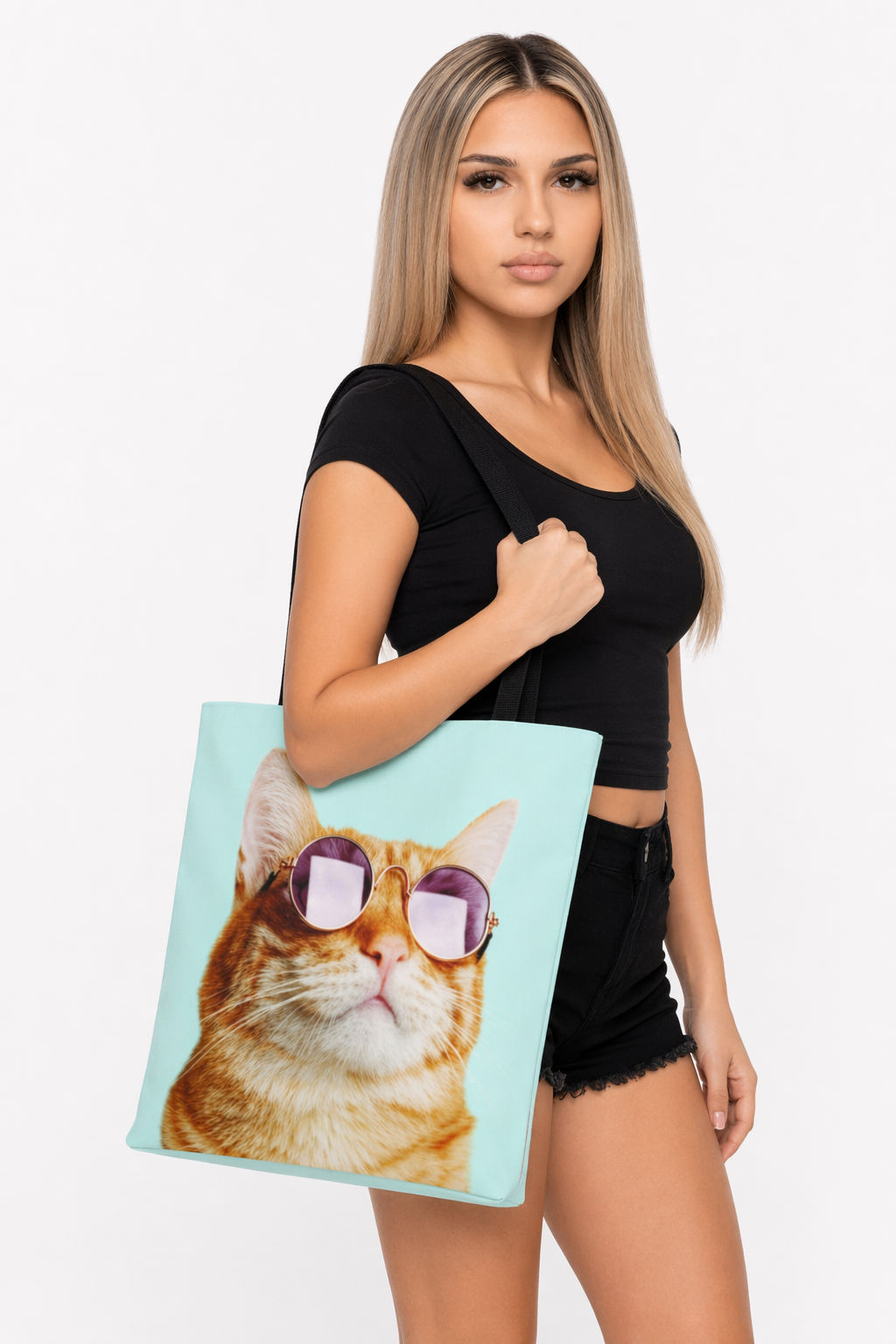 Medium Tote Bag: The Feline's Verdict Default