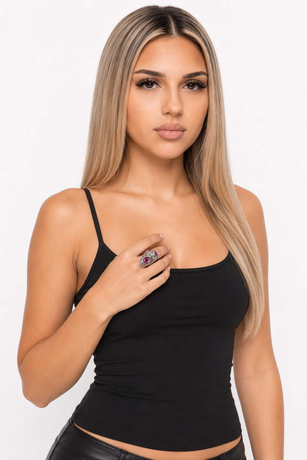 Eye-Emblazoned Claw Ring 8