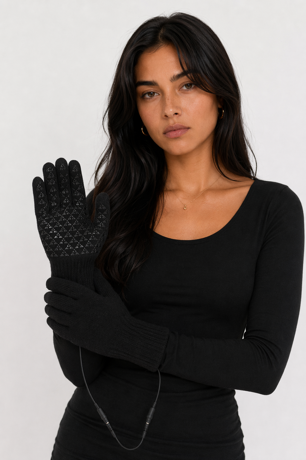 Touchscreen Knit Gloves for Men with Heating Feature Black