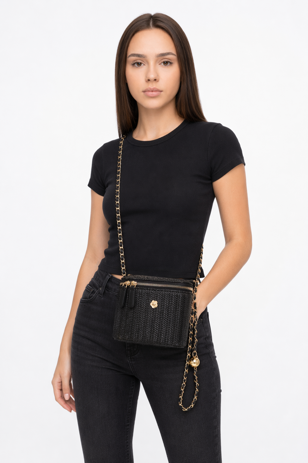 Summer Straw Bucket Bag for Women: Embrace the Season in Style! Black