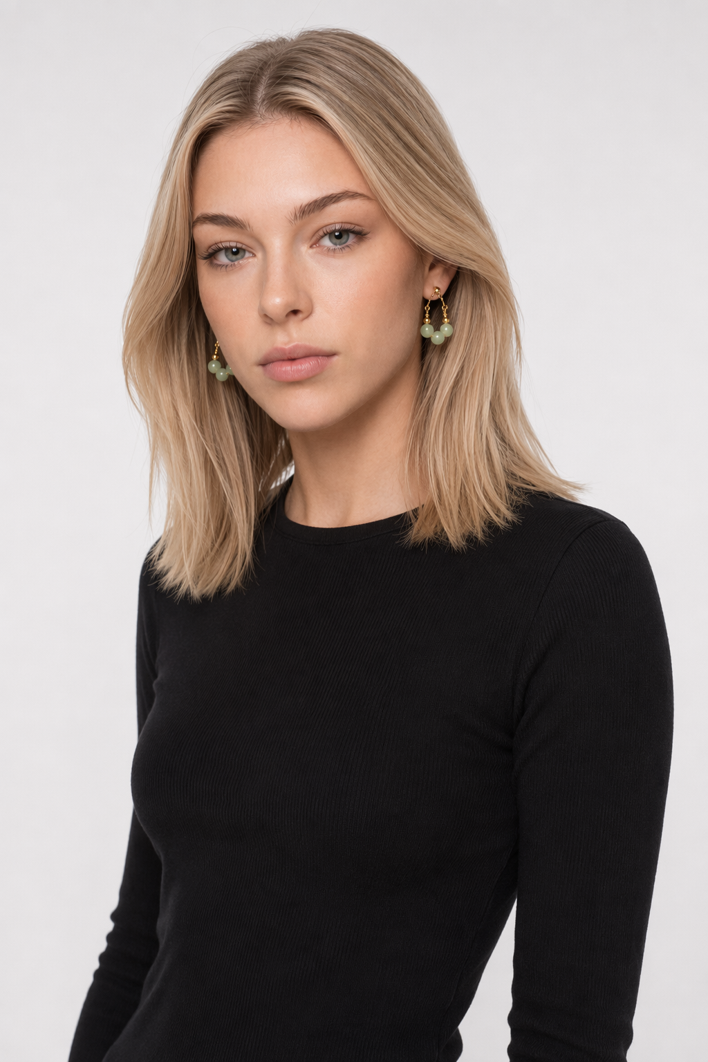 Hoop Earrings with Jade Beads Default