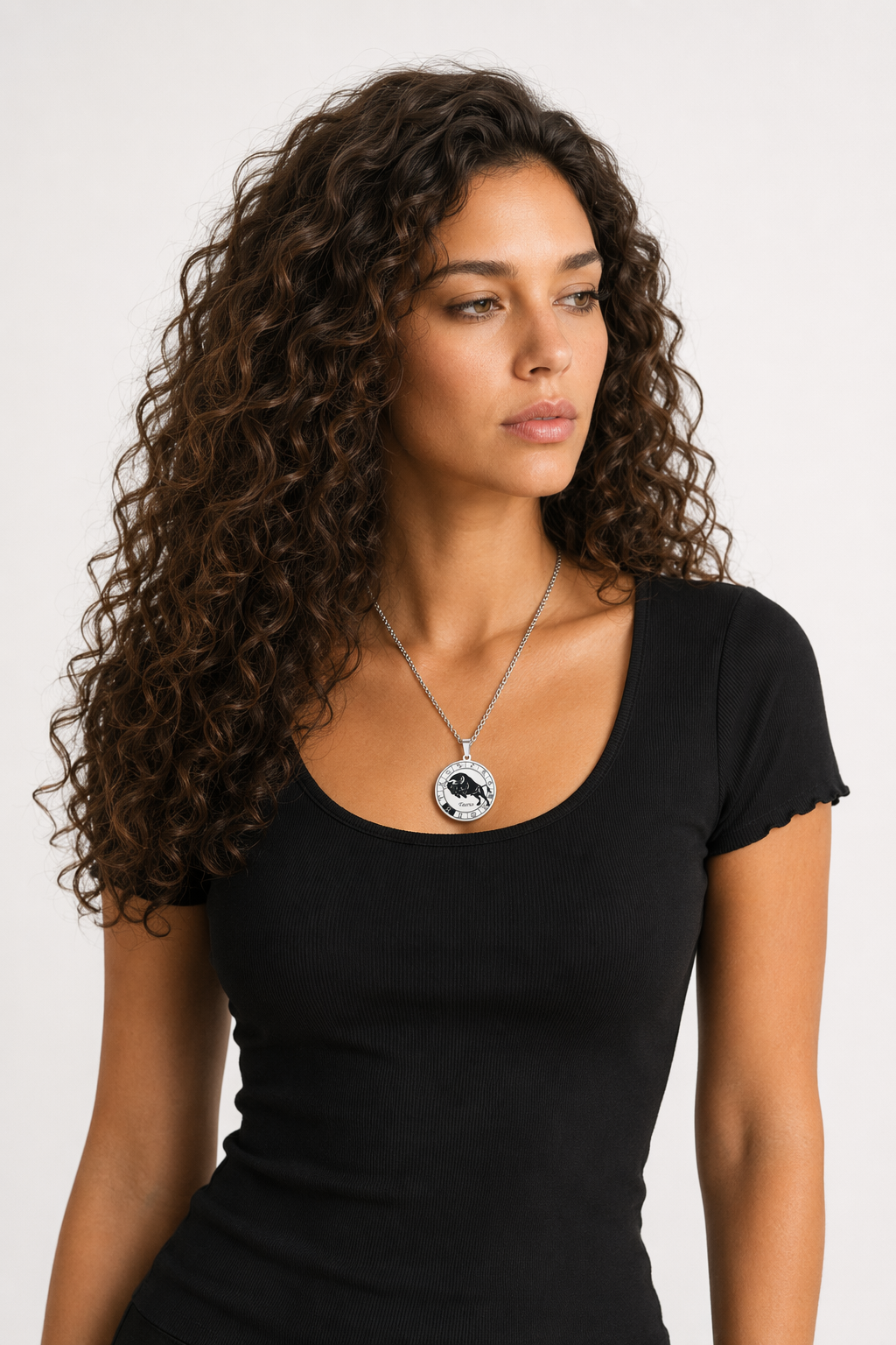 Horoscope Pendant Necklace - Unisex Round Design Taurus