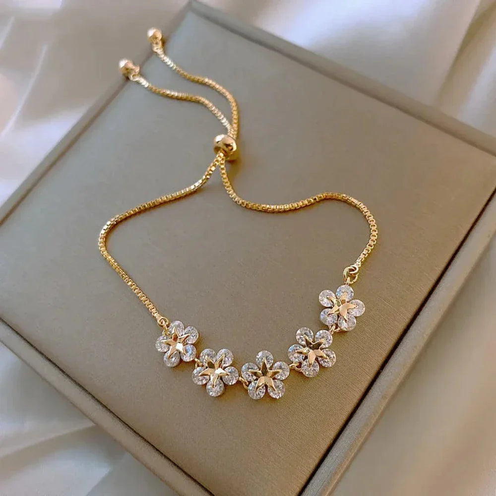Shimmering Rhinestone Flower Bracelet with Floral Design