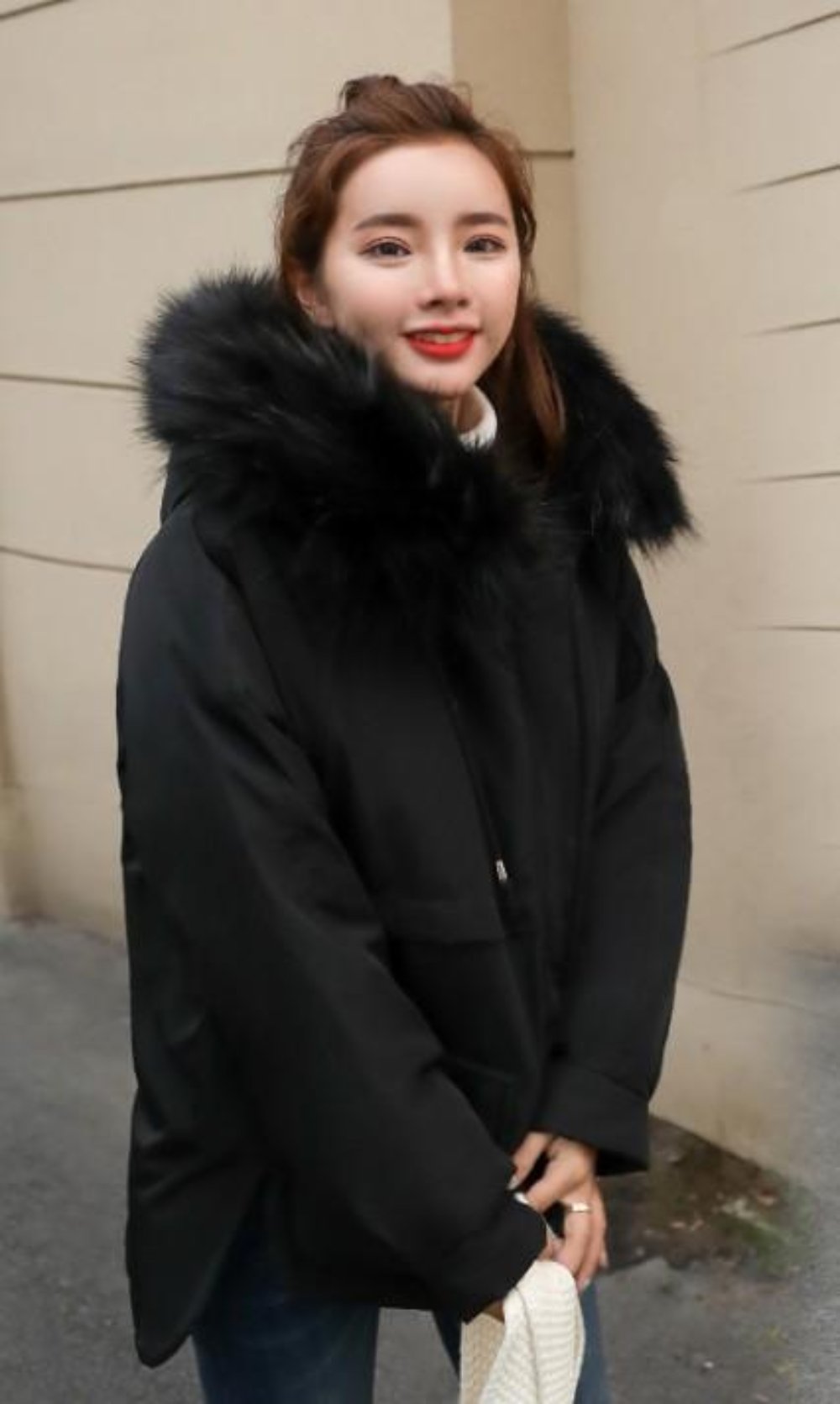 Black Hooded Winter Puffer Jacket for Women