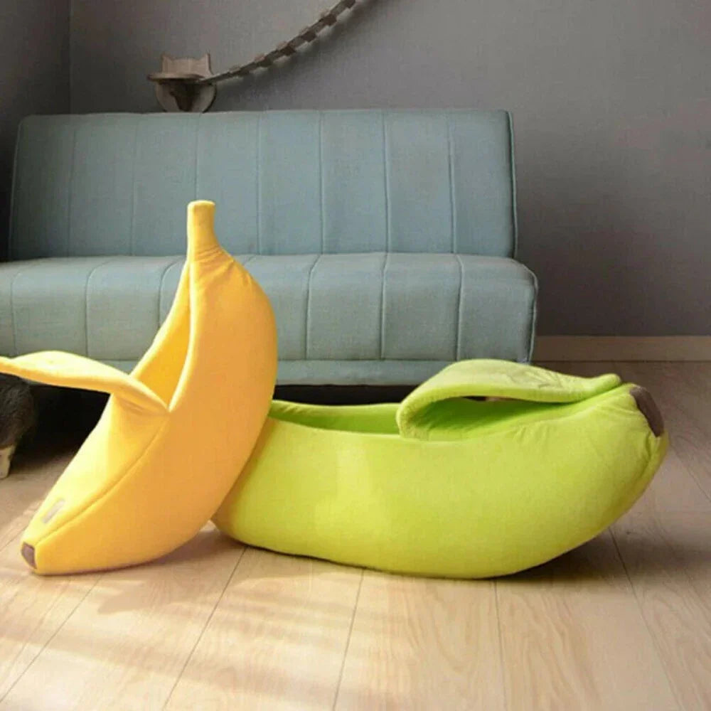 Pet Bed with a Banana Motif