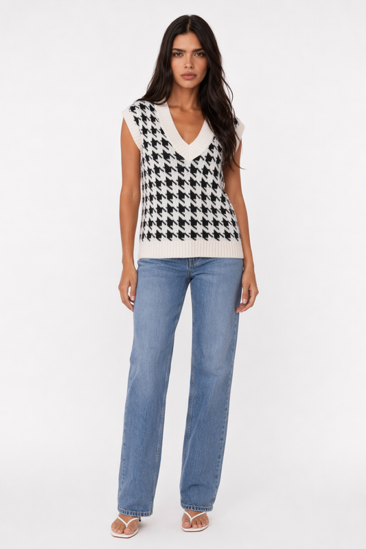 Argyle V-Neck Sweater Vest for Women White