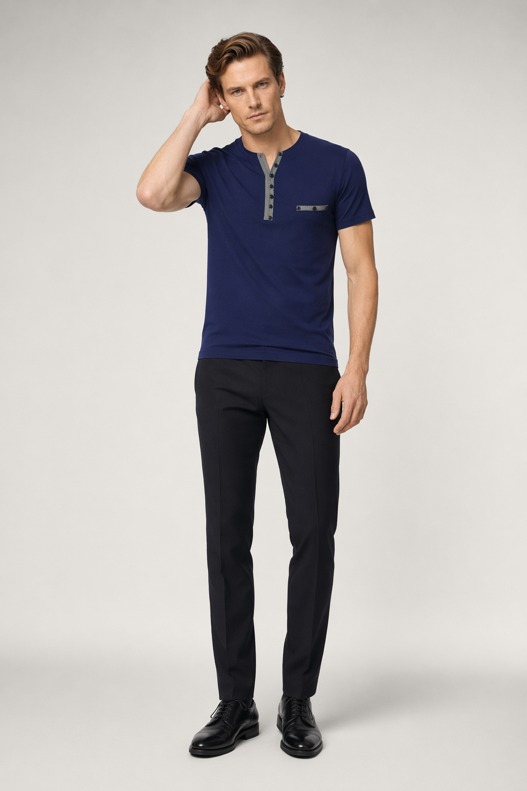 Slim Fit Men's T-Shirt with Button Embellishments for a Casual Look Blue