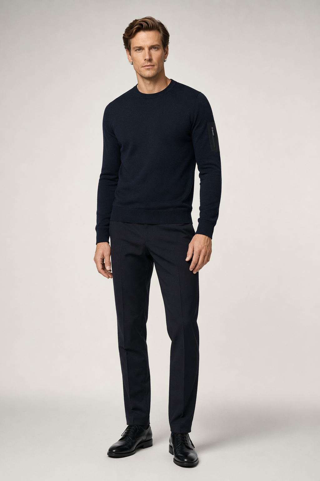 Round Neck Men's Sweatshirt with Sleeve Pocket Navy