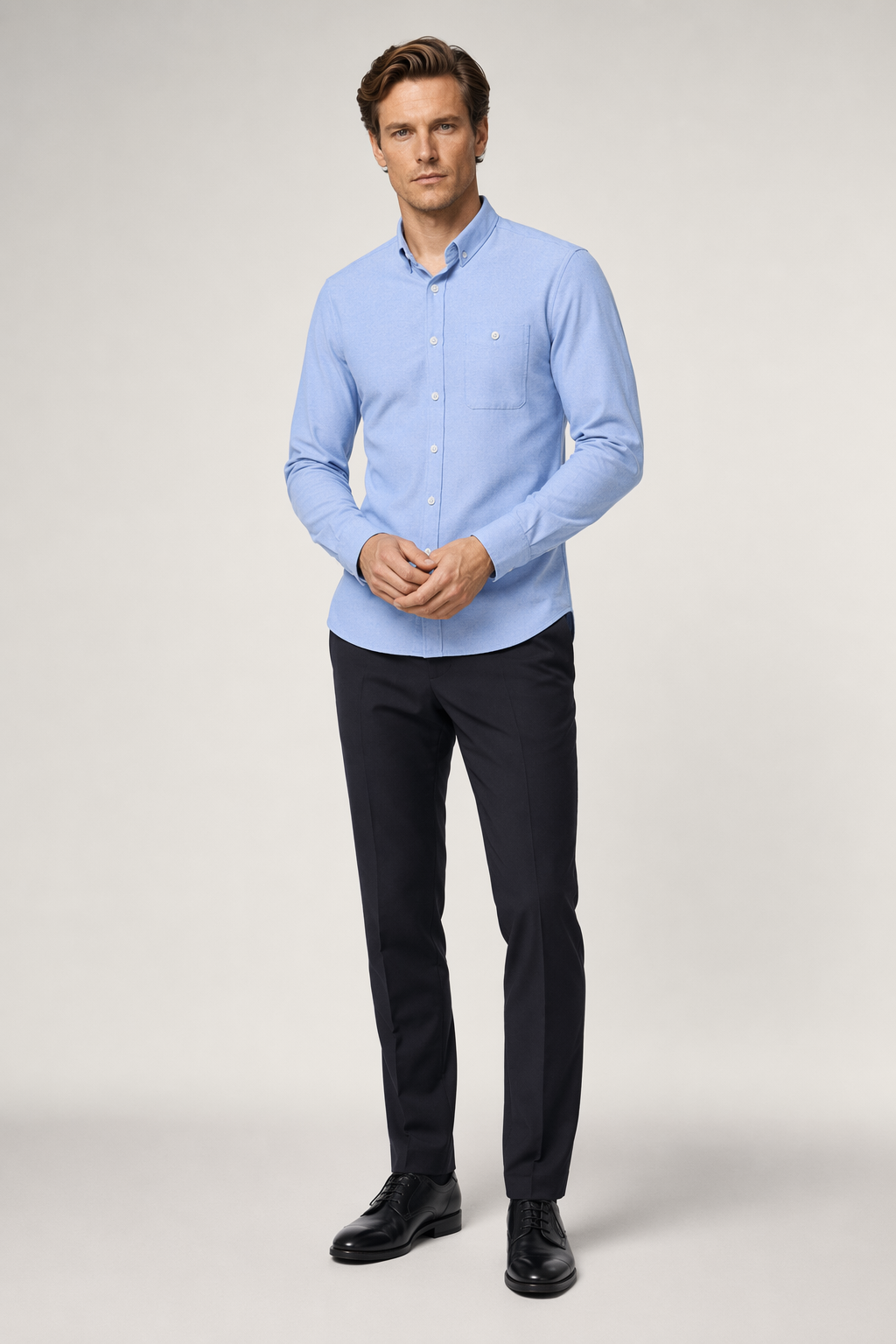 Long Sleeve Oxford Shirt for Men: Retaining Clarity and Distinction Blue