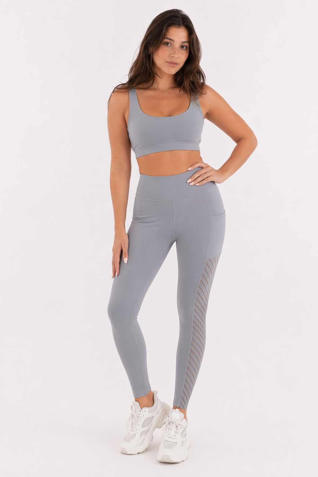 Mesh Panel High-Waisted Yoga Leggings featuring Pockets Light gray
