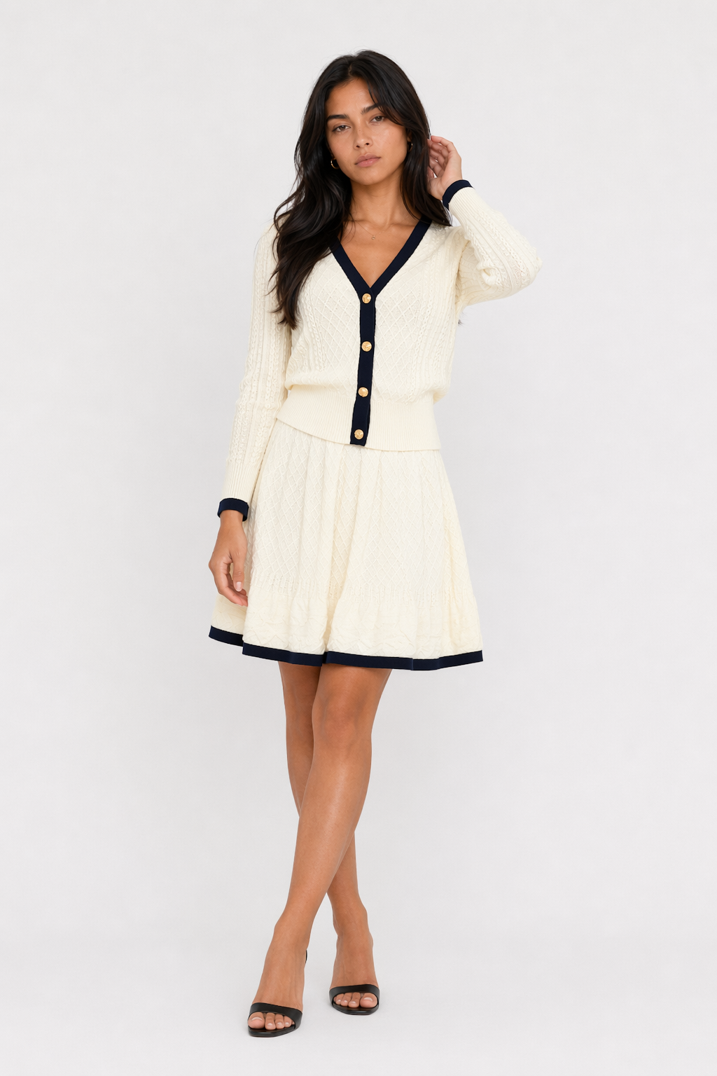 Two-Tone Cropped Cable Knit Cardigan for Women White