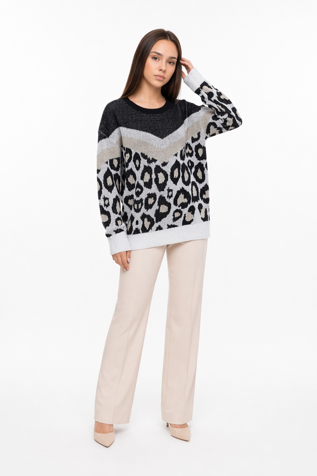 Leopard Print Sweater for Women with a Round Neck Default