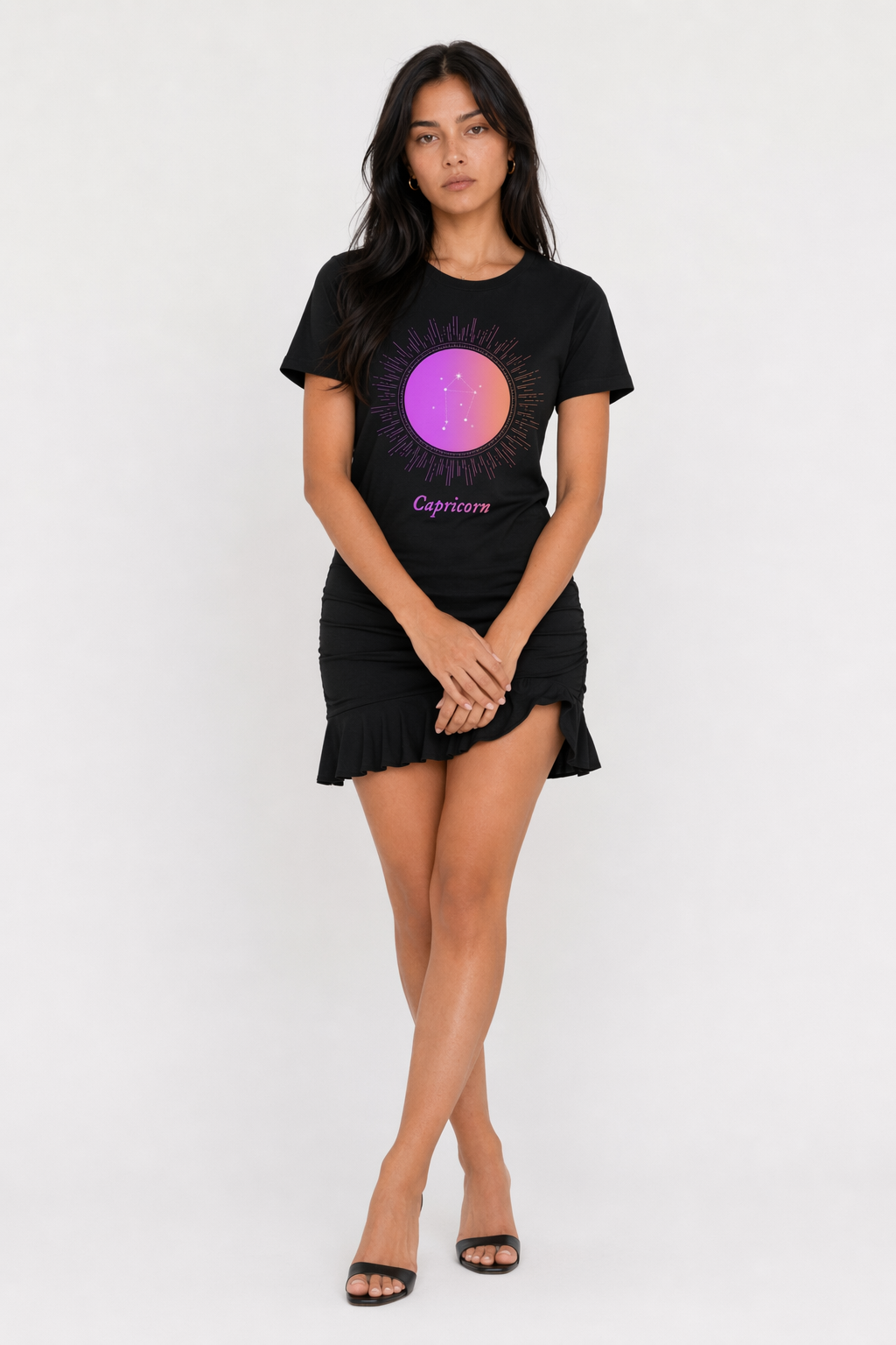Gradient T-Shirt for Women with Capricorn Zodiac Sign Black