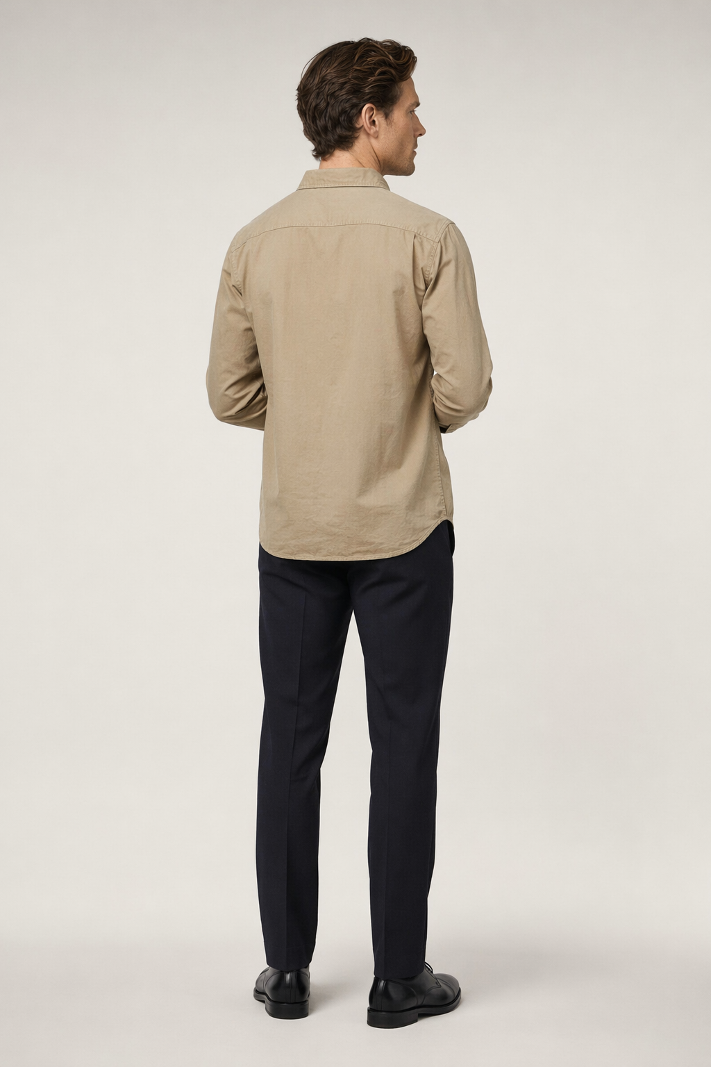 Men's Pocketed Button-Up Shirt Khaki