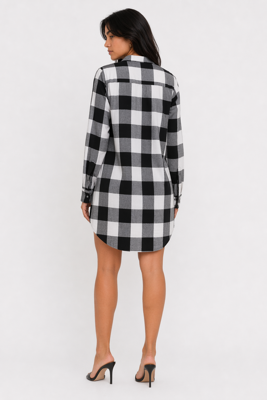 Long Checkered Women's Shirt featuring Pockets Black