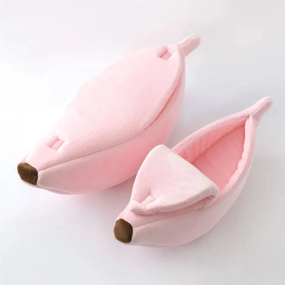 Pet Bed with a Banana Motif