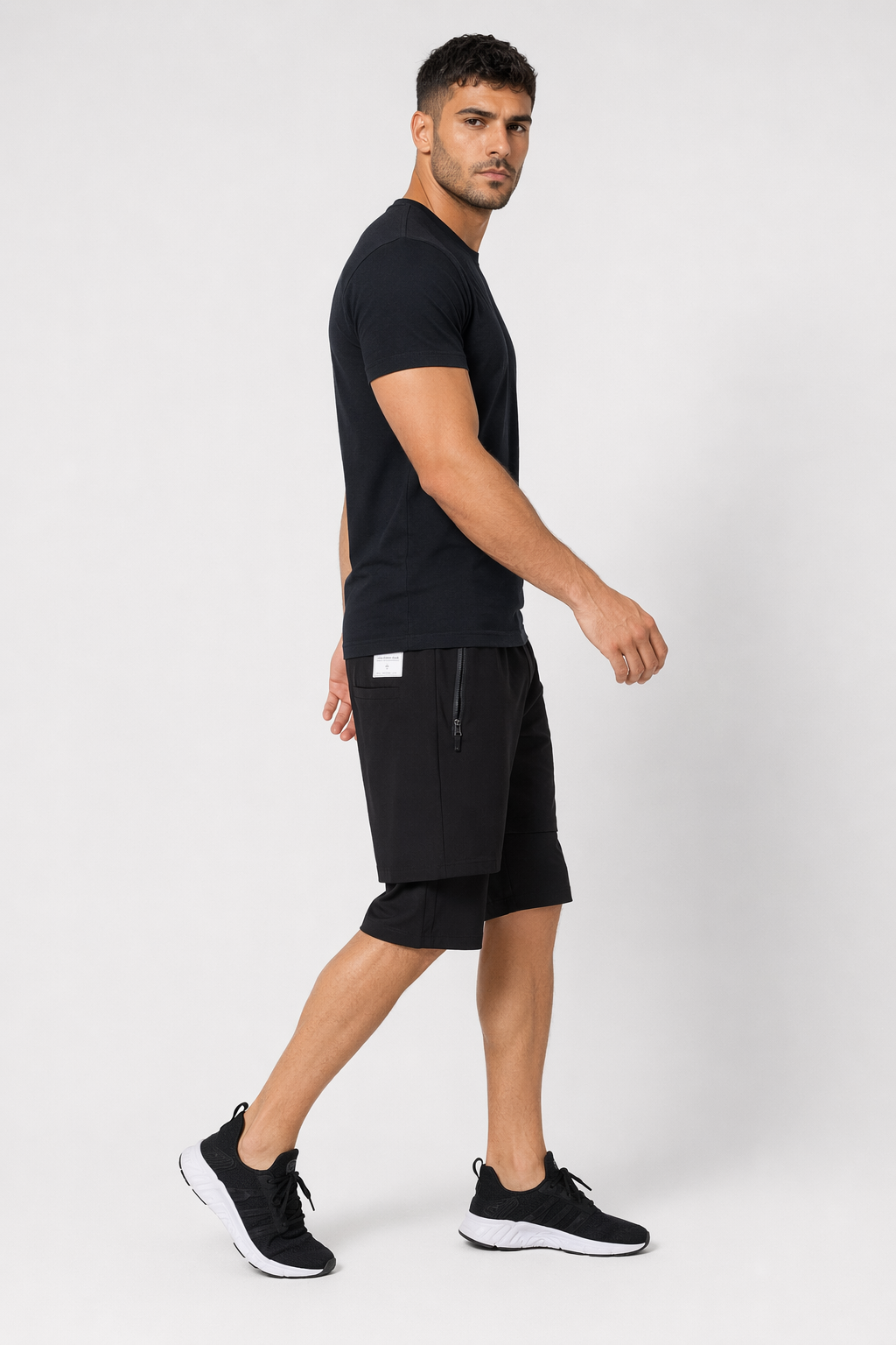 Dual-Layered Men's Shorts Default