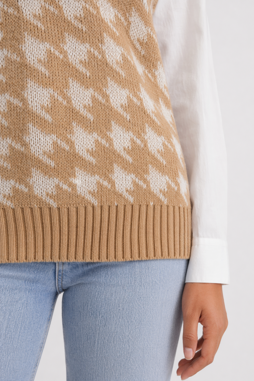 Argyle V-Neck Sweater Vest for Women Camel