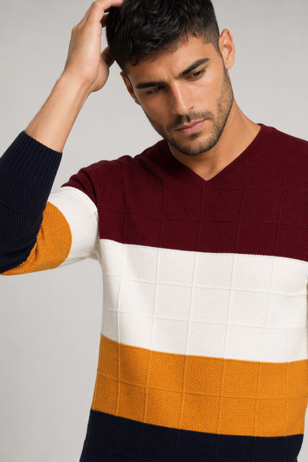 Color Block Sweater for Men with a V-Neck Wine