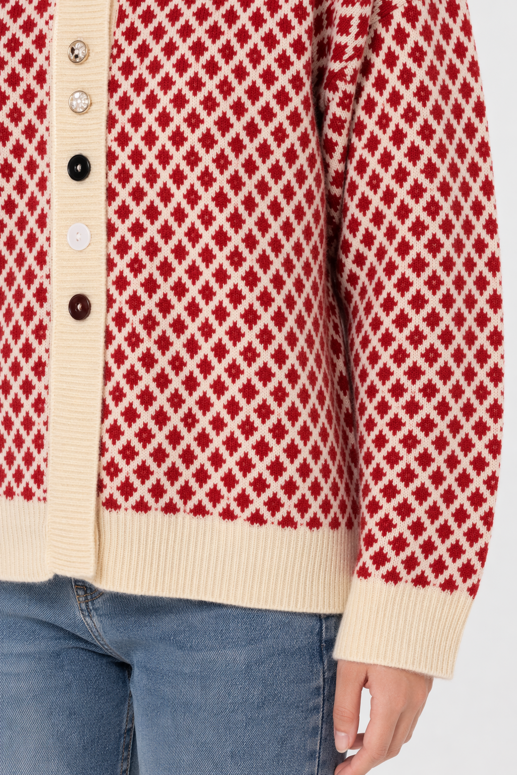 Small Diamond Print Women's Short Cardigan: A Clear Representation of Elegance Red