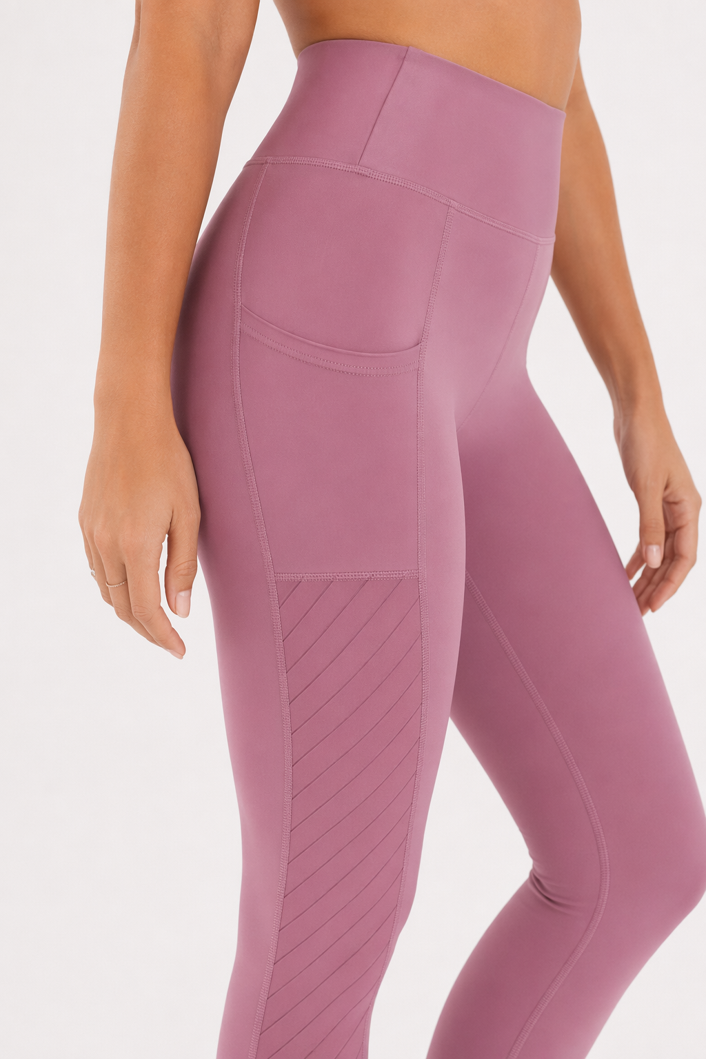 Mesh Panel High-Waisted Yoga Leggings featuring Pockets Pink