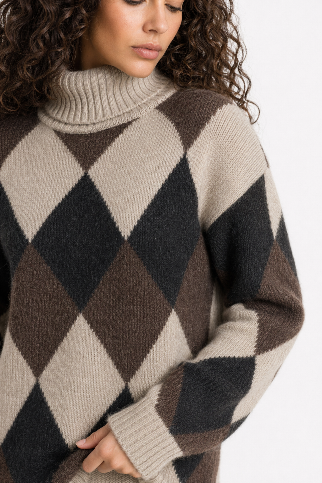 Turtleneck Sweater for Women with Argyle Design Beige