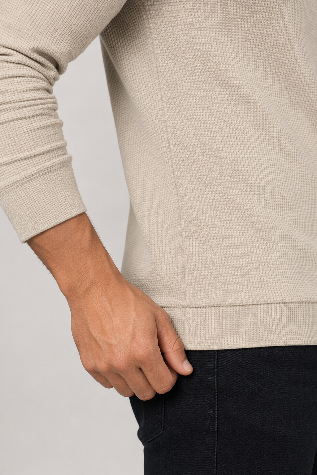 Long-Sleeved Polo Shirt for Men: A Timeless Classic Khaki