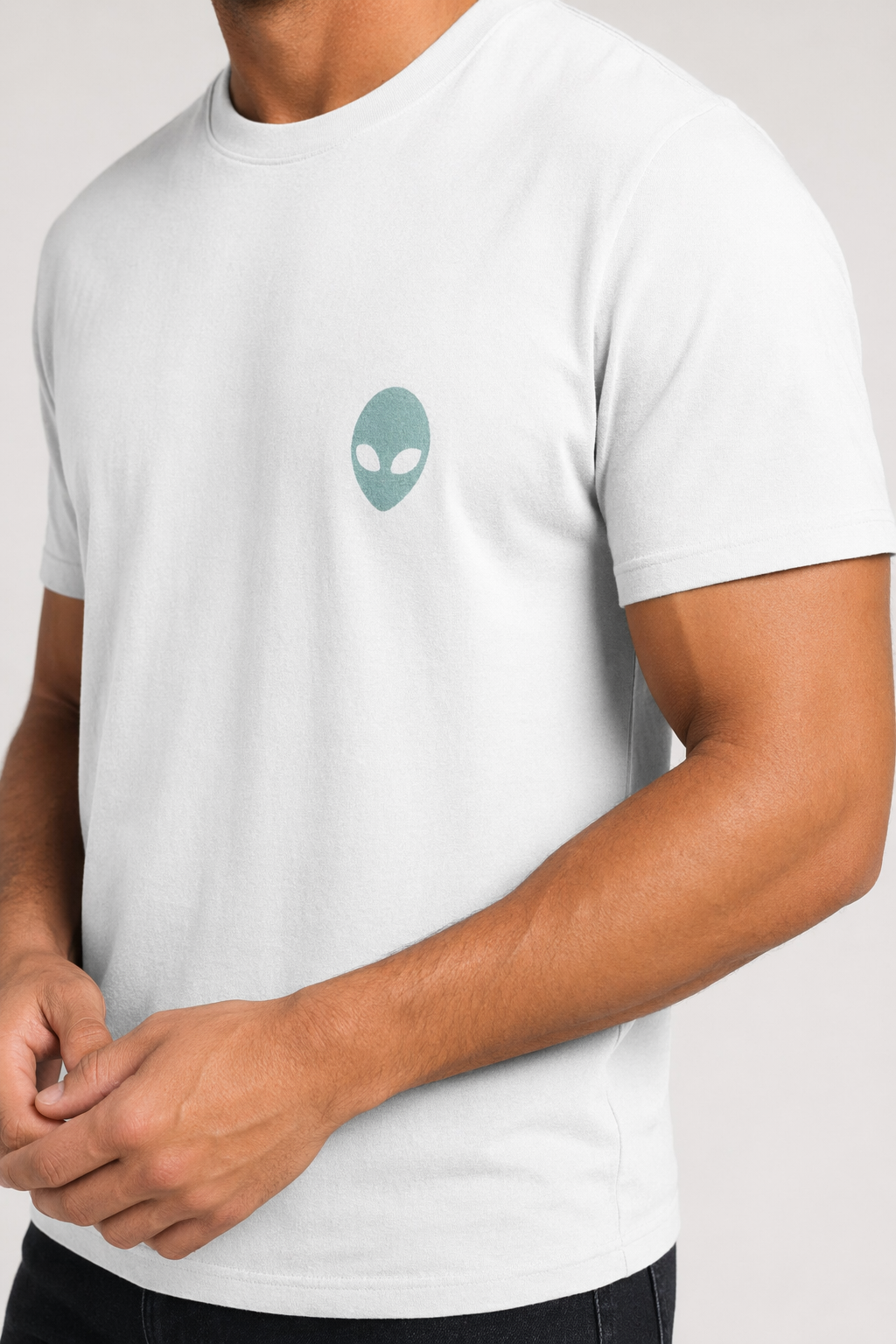 Graphic T-Shirt Featuring an Extraterrestrial Back Design White