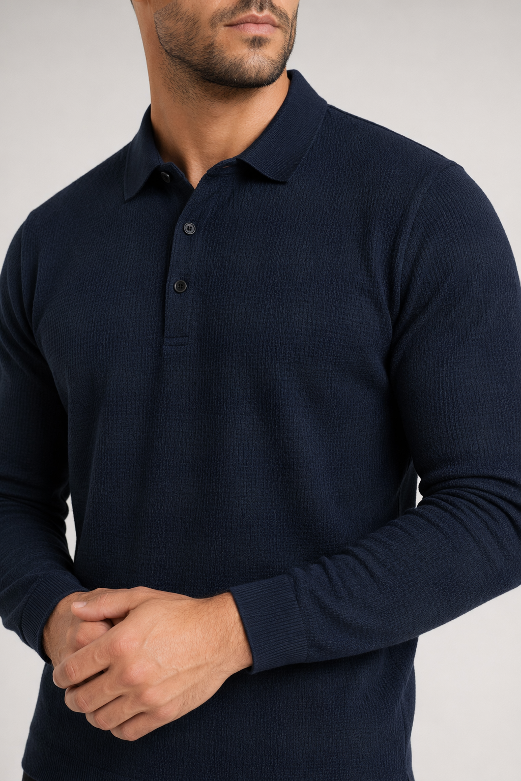 Long-Sleeved Polo Shirt for Men: A Timeless Classic Navy