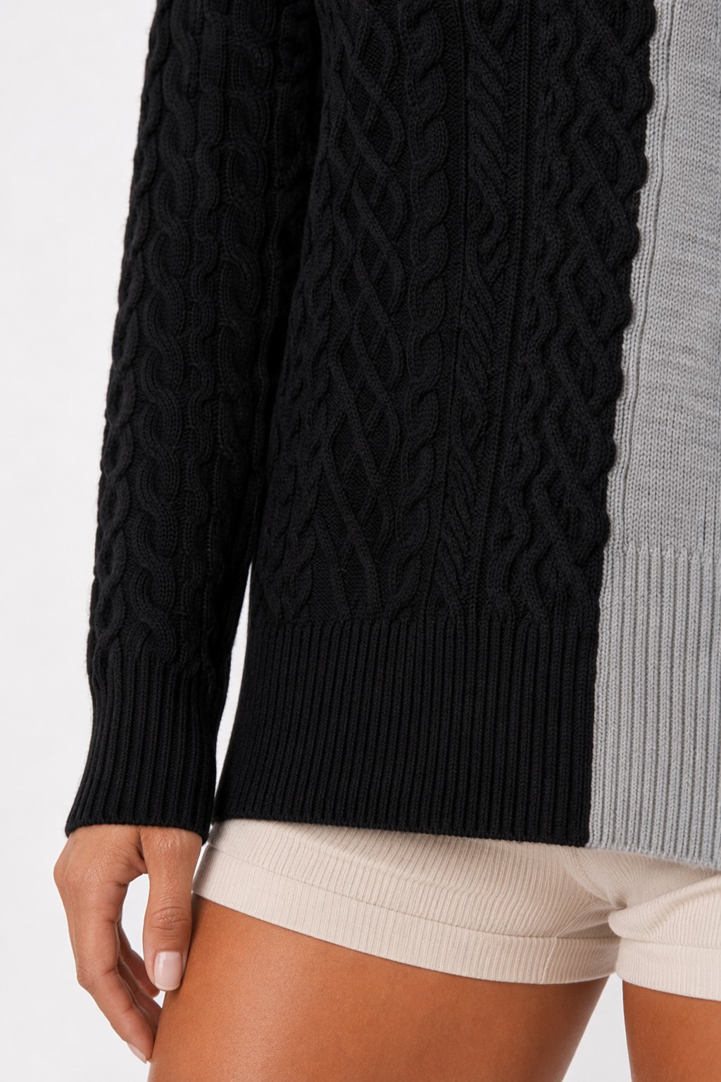 Two Color Cable Knit Pullover for Women Black