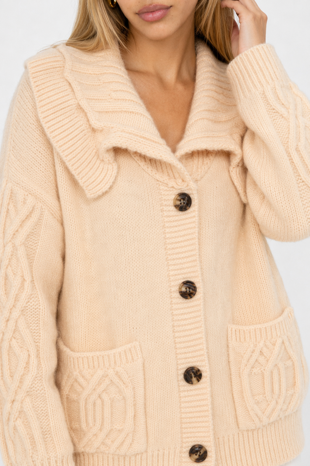 Ruffled Collar Ladies' Cardigan Beige