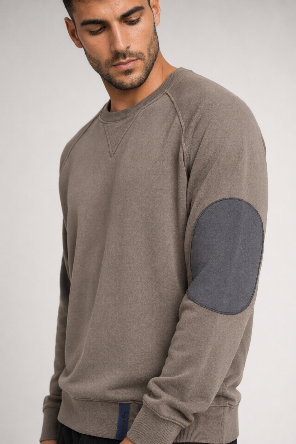 Contrasting Elbow Patch Men's Pullover Brown
