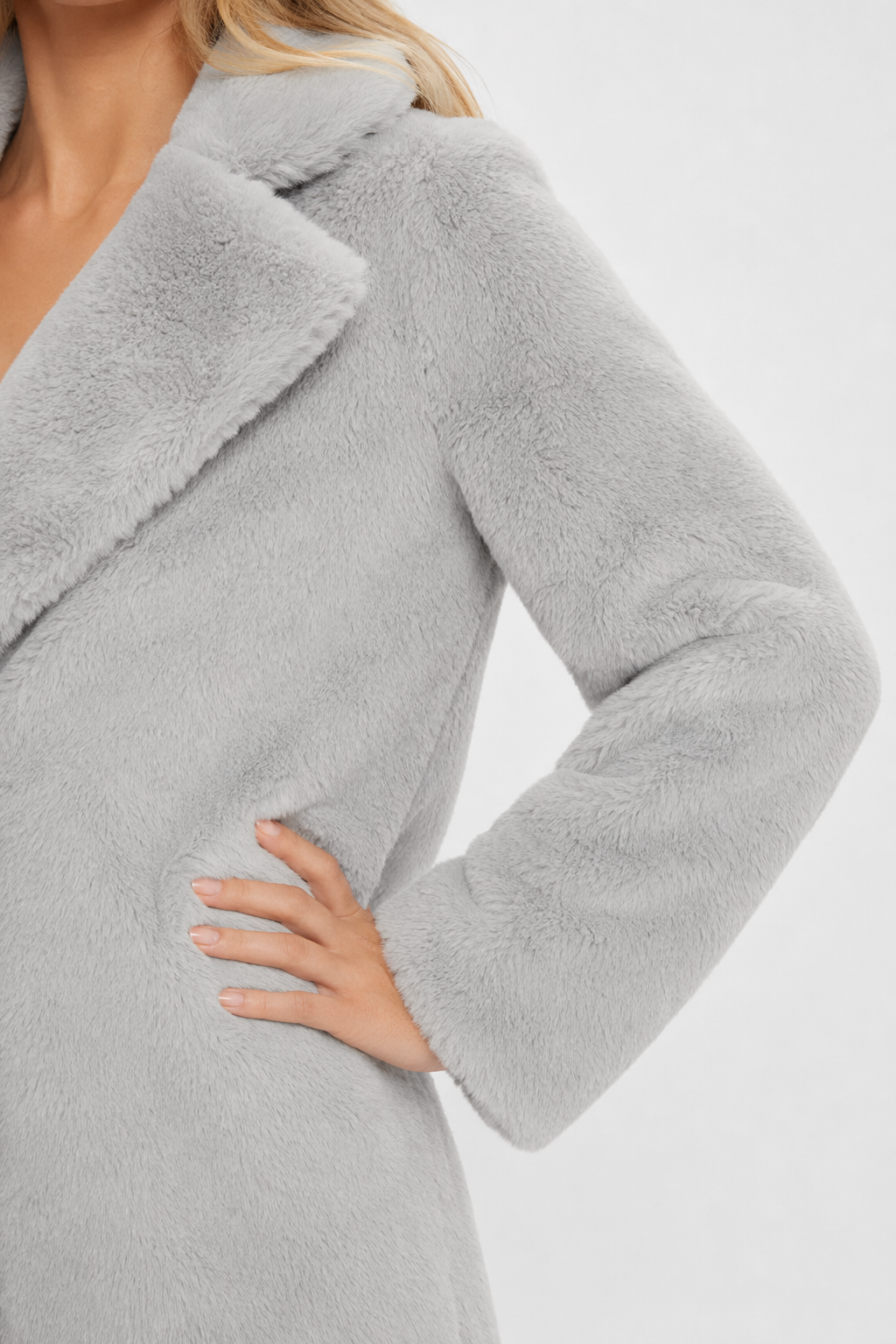 Faux Fur Women's Jacket featuring Lapel Collar Gray