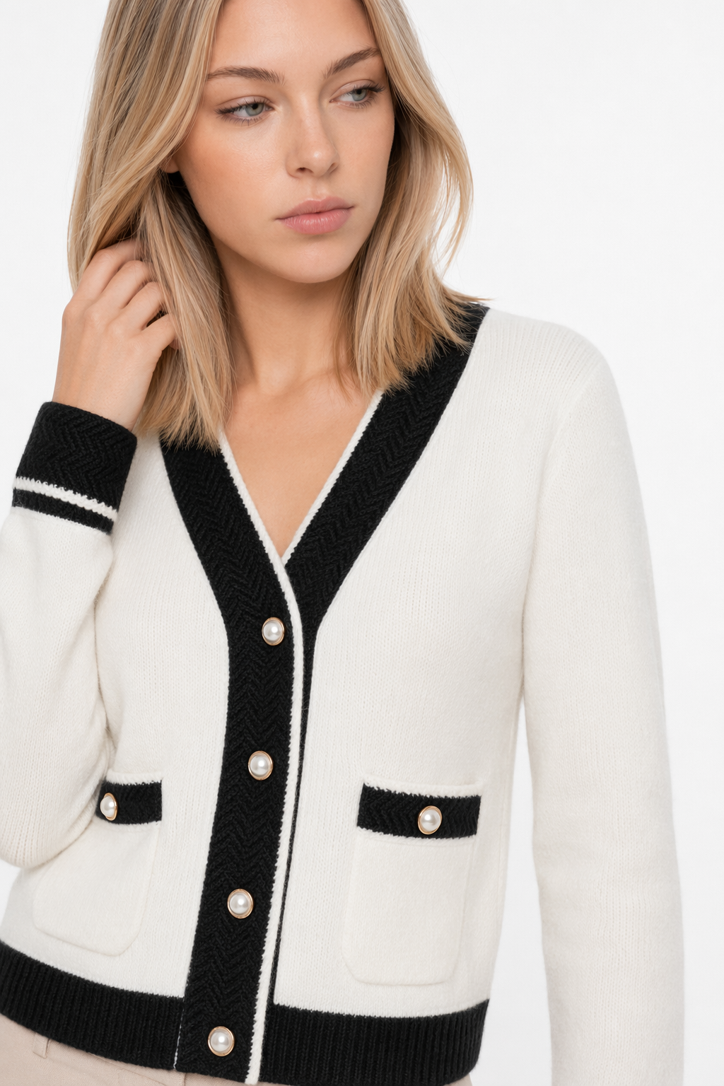 Women's V-Neck Contrast Sleeve Cardigan White