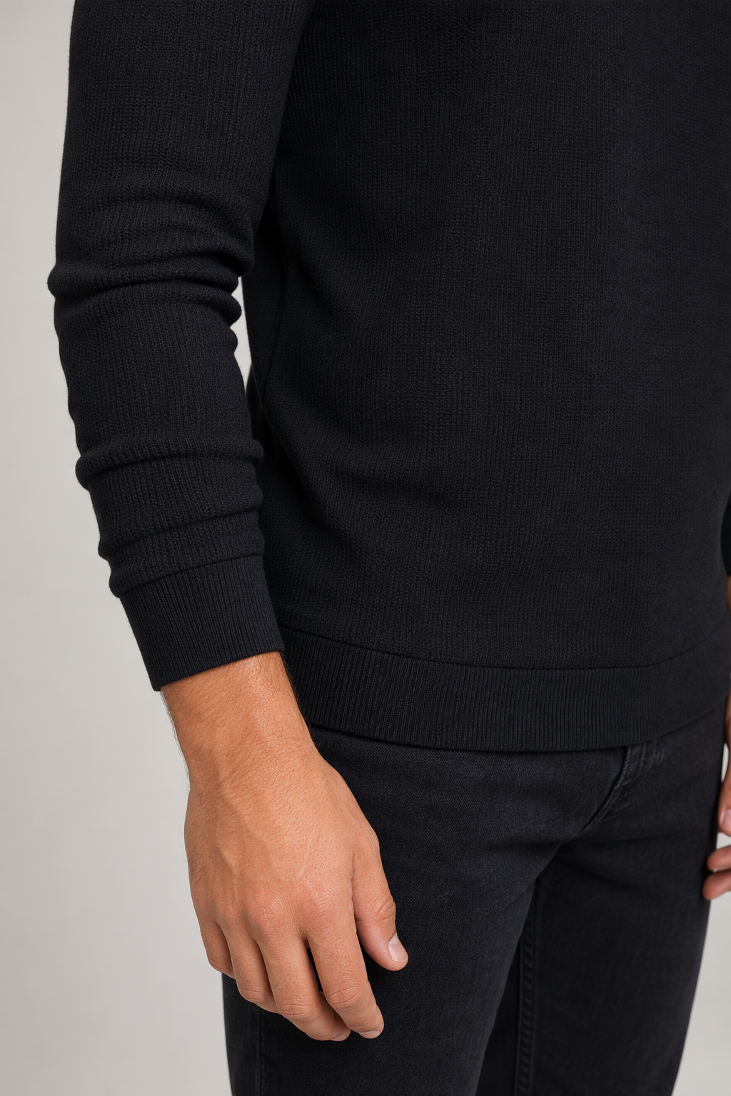 Long-Sleeved Polo Shirt for Men: A Timeless Classic Black